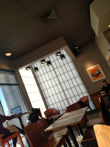 Coffee Shop «Starbucks», reviews and photos, 1922 Gateway Center Dr, Belvidere, IL 61008, USA