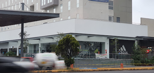 adidas Outlet Store Tlalnepantla de Baz, Bazalia Mall