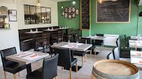 Atmosphère du Restaurant La Table de Sacha à Le Grand-Quevilly - n°4