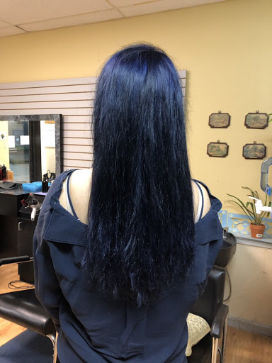 Hair Salon «JinYu (津羽) Beauty Salon», reviews and photos, 2624 E 10th St, Bloomington, IN 47408, USA