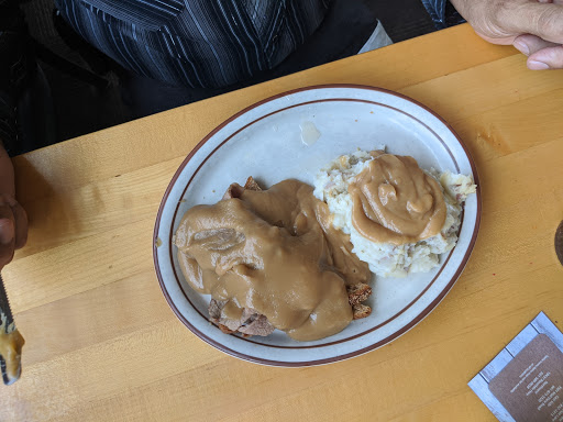 Hot Roast Beef Sandwich (senior serving)