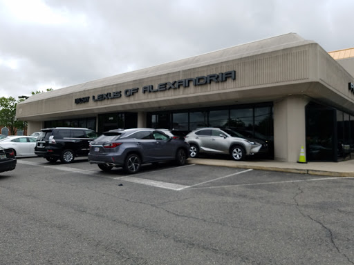 Lexus Dealer «Lindsay Lexus of Alexandria», reviews and photos, 3410 King St, Alexandria, VA 22302, USA