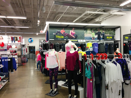 Shopping Mall «College Mall», reviews and photos, 2894 E 3rd St, Bloomington, IN 47401, USA