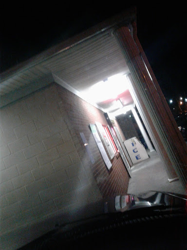 Grocery Store «Annwil Groceries», reviews and photos, 217 24th St NW, Roanoke, VA 24017, USA