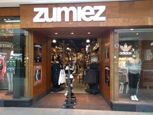 Zumiez, 6751 Spring Mall Dr, Springfield, VA 22150, USA, 