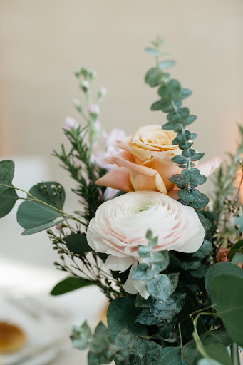 Florist «Florist Fire», reviews and photos, 716 S Village Cir, Tampa, FL 33606, USA