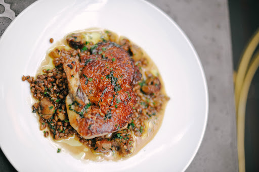 American Restaurant «LIC Market», reviews and photos, 21-52 44th Dr, Long Island City, NY 11101, USA