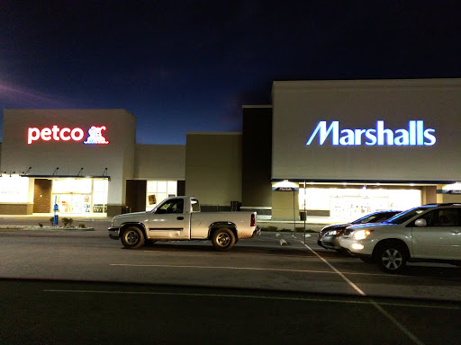 Petco Animal Supplies, 226 Thornton Drive, Dickson, TN 37055, USA, 