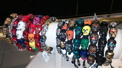 Shopping Mall «The Shops at Chestnut Hill», reviews and photos, 199 Boylston St, Chestnut Hill, MA 02467, USA