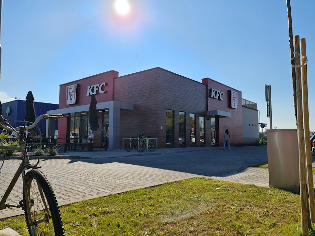KFC Esztergom DT - Esztergom
