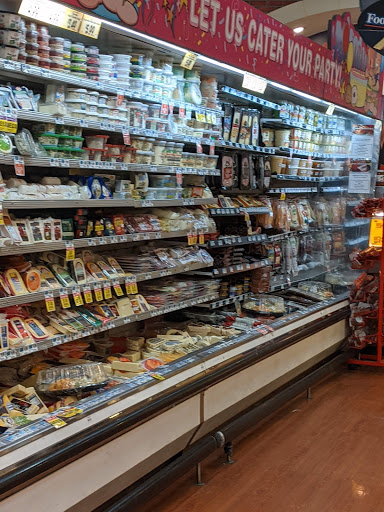 Grocery Store «Foodtown of Kensington», reviews and photos, 382 McDonald Ave, Brooklyn, NY 11218, USA