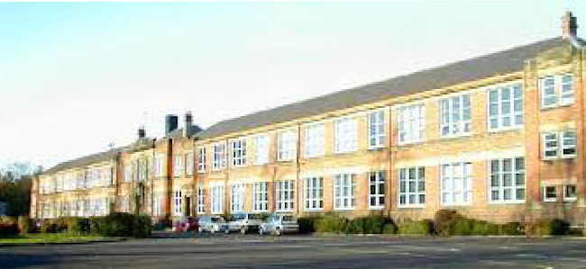 Reviews of Croftfoot Primary School in Glasgow - School