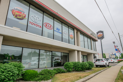 Car Dealer «LaFontaine Toyota», reviews and photos, 2027 S Telegraph Rd, Dearborn, MI 48124, USA