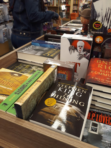 Used Book Store «2nd & Charles», reviews and photos, 1705 Mall of Georgia Blvd, Buford, GA 30519, USA