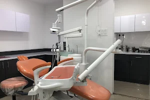 Dr Smile Dental Clinic image