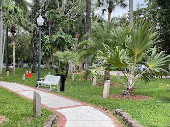 Vivas Palm Park