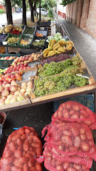 Zöldség-Gyümölcs Üzlet
