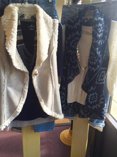 Boutique «Bella Boutique & Consignment», reviews and photos, 308 Gordon Dr, Exton, PA 19341, USA