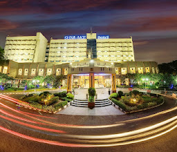 éL Hotel Royale Jakarta photo