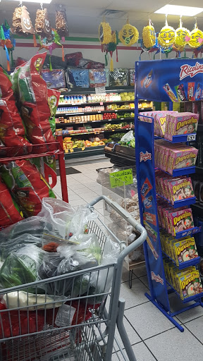 Supermarket «LA VERGNE SUPER MERCADO», reviews and photos, 410 Dick Buchanan St, La Vergne, TN 37086, USA