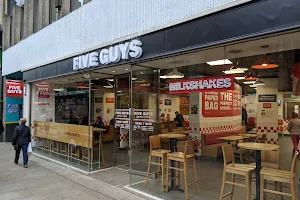 Five Guys Oxford image
