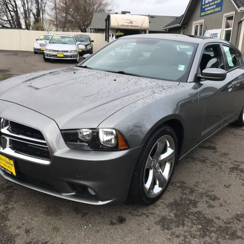 Used Car Dealer «Auto Outlet, Carfax Certified Auto Sales/Financing», reviews and photos, 496 Lancaster Dr SE, Salem, OR 97317, USA