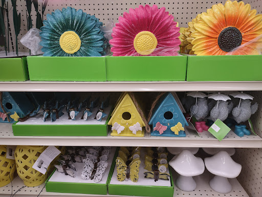 Discount Store «Big Lots», reviews and photos, 1670 W Katella Ave, Anaheim, CA 92802, USA