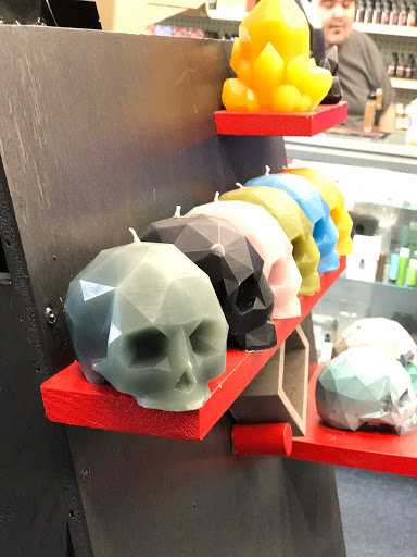 Tobacco Shop «Danbury Smoke Shop», reviews and photos, 128 Federal Rd, Danbury, CT 06811, USA