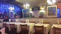 Atmosphère du Restaurant ZORBA LE GREC à Paris - n°9