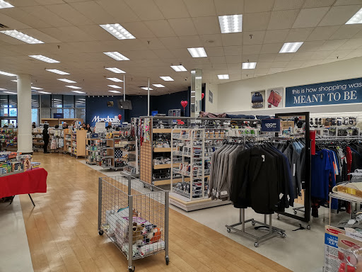 Department Store «Marshalls», reviews and photos, 3855 E Foothill Blvd, Pasadena, CA 91107, USA