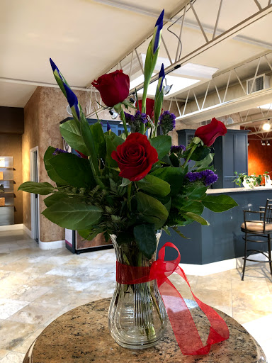 Florist «Cottage of Flowers», reviews and photos, 14519 Madison Ave, Lakewood, OH 44107, USA