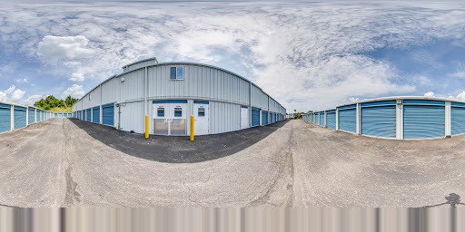 Self-Storage Facility «Metro Self Storage», reviews and photos, 3026 Veterans Rd W, Staten Island, NY 10309, USA