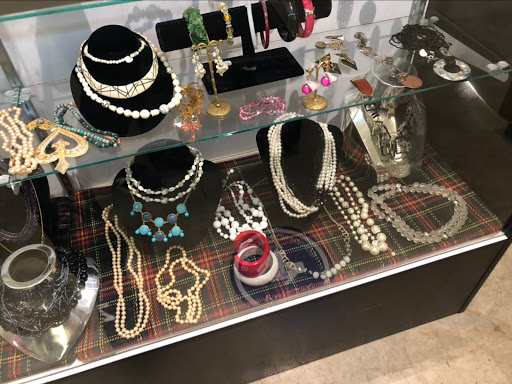 Thrift Store «City Opera Thrift Shop», reviews and photos