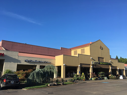 Grocery Store «New Seasons Market Mountain Park», reviews and photos, 3 Monroe Pkwy, Lake Oswego, OR 97035, USA