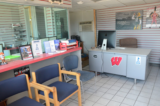 Used Car Dealer «Capital Auto Clinic», reviews and photos, 2412 Packers Ave, Madison, WI 53704, USA