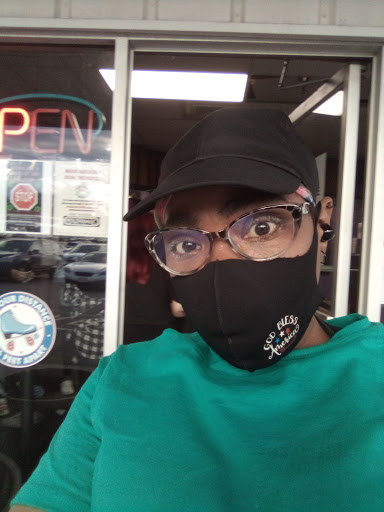 Sporting Goods Store «Hyde Park Roller Magic», reviews and photos, 4178 Albany Post Rd, Hyde Park, NY 12538, USA