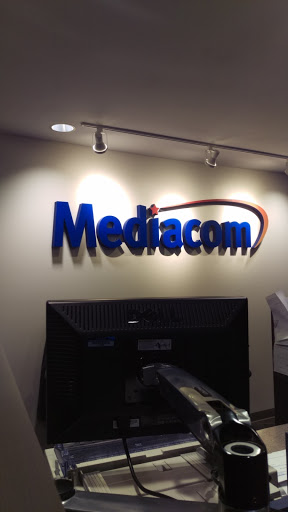 Cable Company «Mediacom Communications Corporation», reviews and photos, 3900 26th Ave, Moline, IL 61265, USA