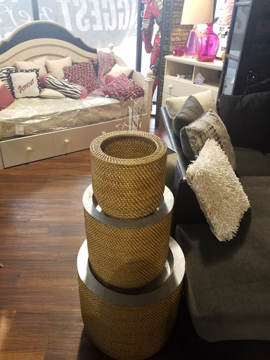 Furniture Store «Furniture Discounters», reviews and photos, 4150 Lafayette Rd, Indianapolis, IN 46254, USA