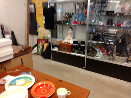 Thrift Store «Goodwill Store & Donation Center», reviews and photos, 2750 E Main St, St Charles, IL 60174, USA