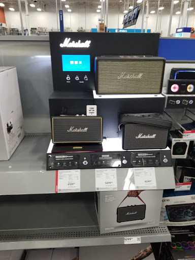 Electronics Store «Best Buy», reviews and photos, 5085 Shelbyville Rd, Louisville, KY 40207, USA