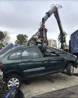 Epaviste Debarrasse voiture Bordeaux Rachat à Bordeaux
