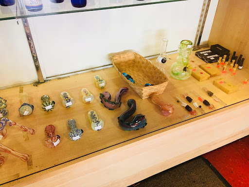 Tobacco Shop «Low Bob Discount Tobacco», reviews and photos, 2395 Conner St, Noblesville, IN 46060, USA