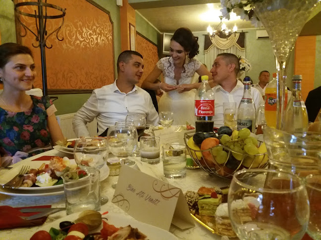Hotel Corneliuss - Hostal