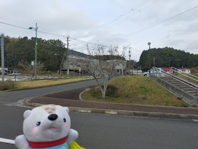 西海みかんドーム 駐車場