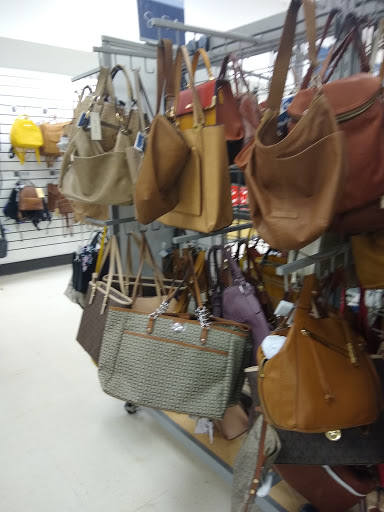 Department Store «Marshalls», reviews and photos, 3850 Mystic Valley Pkwy, Medford, MA 02155, USA