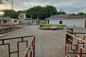 Plaza Mejia N 2 Park image
