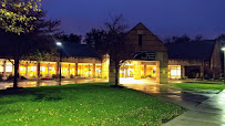 Henry Ford Medical Center - Fraser - Photo 8 - Car repair in Clinton Twp, MI, Warren