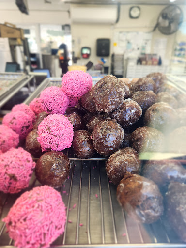 Petersons Donut Corner image