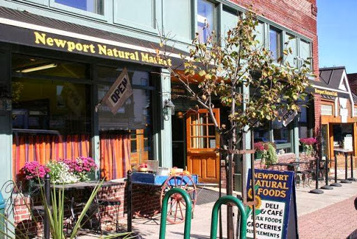 Newport Natural Market and Café, 194 Main St # 104, Newport, VT 05855, USA, 