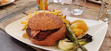 Hamburger du Restaurant Ô Pieds Nus - Club de Plage à Canet-en-Roussillon - n°8